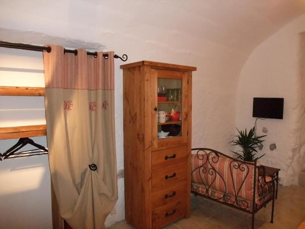 Le Domaine Du Grand Cellier Gites Appartement En Savoie Турнон Номер фото